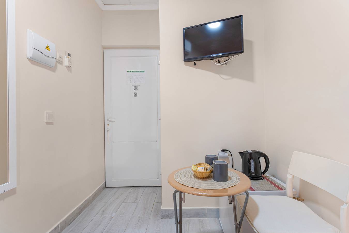 Camera '7 Habitación' con Wi-Fi e aria condizionata in Torrevieja Centre, Torrevieja