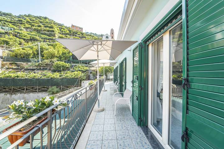 Charmant appartement à 2 km de la plage : confortable, avec parking, terrasse et Wi-Fi in Minori, Sorrento Coast
