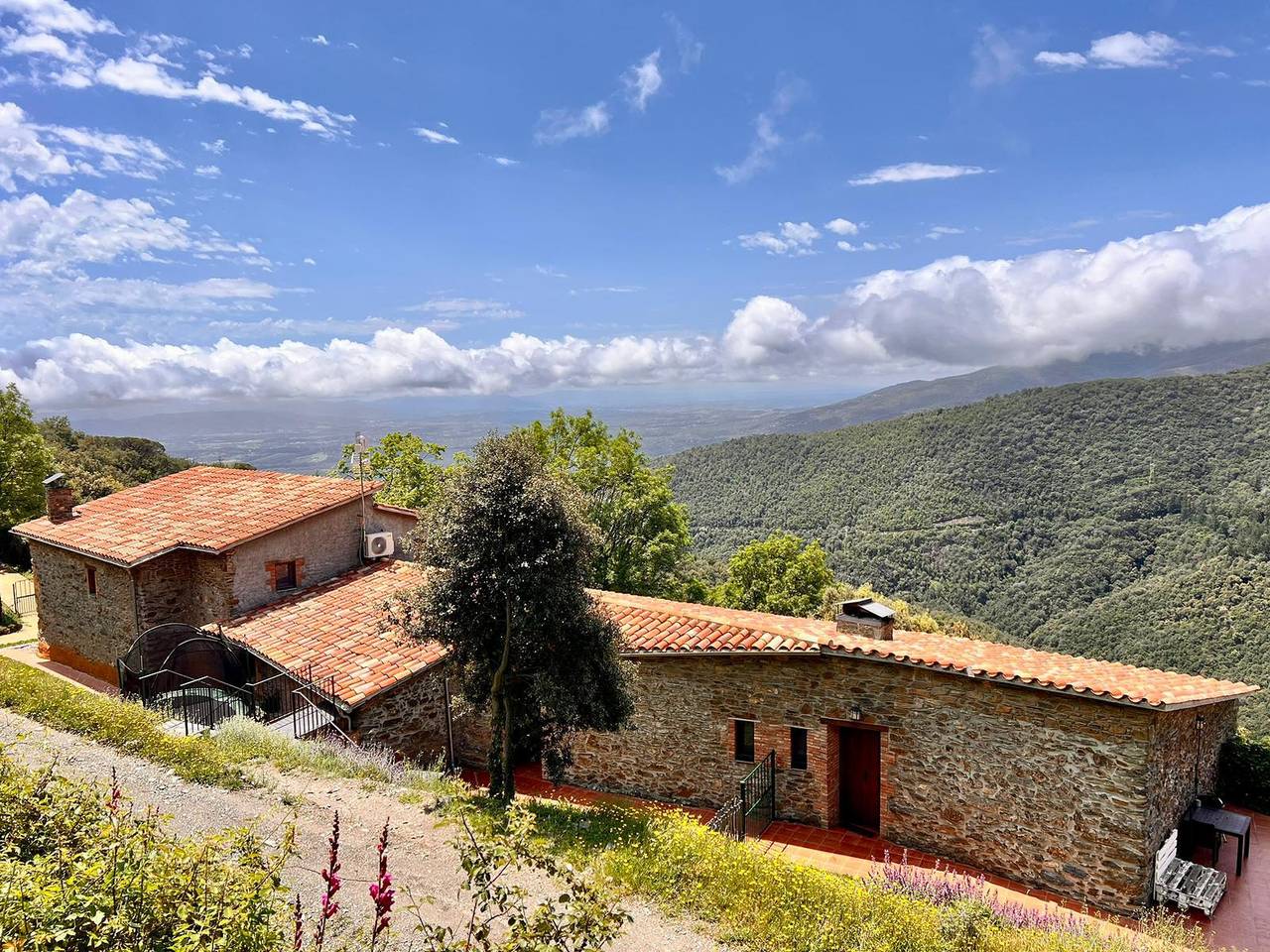 Hel lägenhet, Lägenhet för 2 Personer med trädgård in Fogars de Montclús, Barcelona inland