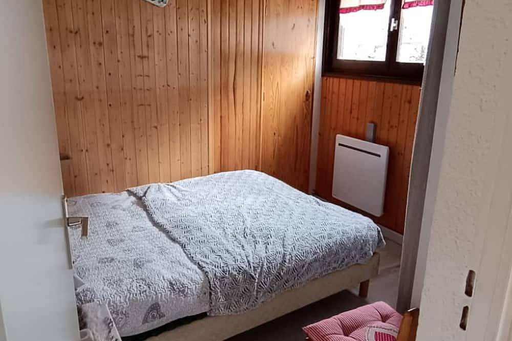 Entire apartment, Cozy apartment near ski slopes with garage in Thollon-les-Mémises, Thonon-les-Bains region