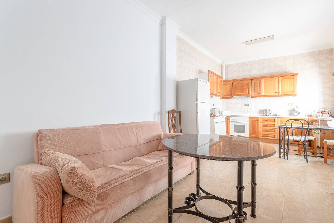Apartamento inteiro, Apartamento 'Valle De Abdalajis' com terraço privado e Wi-Fi in Valle de Abdalajís, Málaga Provincia