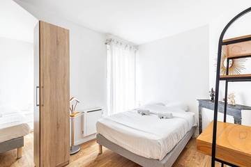 Appartement De Vacances pour 2 Personnes dans Charenton-le-Pont, Val-de-Marne, Photo 1