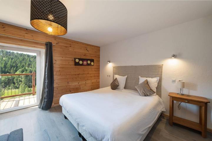 Hôtel pour 2 personnes, avec terrasse et jardin, animaux acceptés à Girmont-Val-d'Ajol - 3