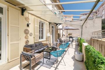 Gîte pour 6 personnes, avec terrasse dans Cathedrale Orthodoxe Saint Nicolas Nice