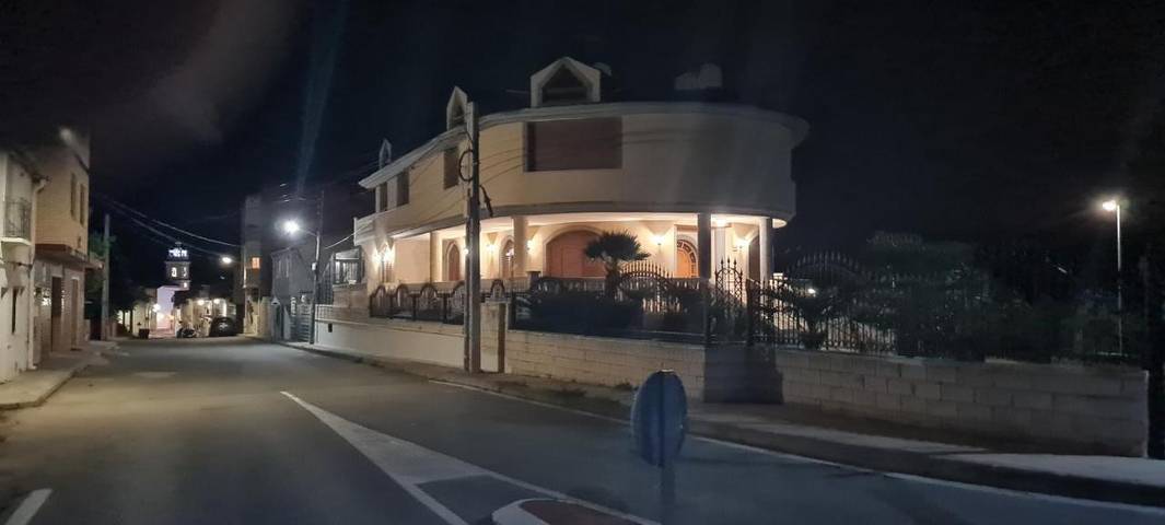 Chalet para 12 personas, con jardín y vistas en Requena-Utiel - 2