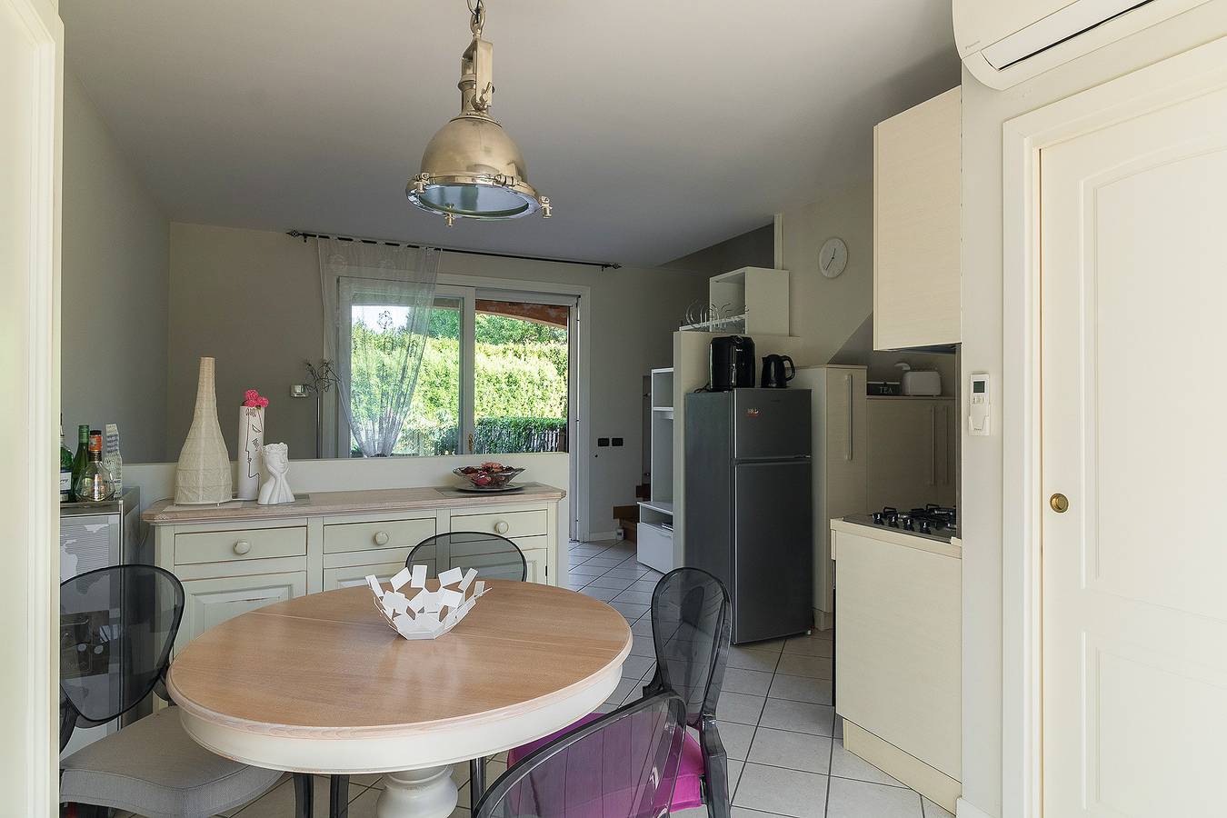 Apartamento entero, I Giardini di Manerba by Garda Fewo in Manerba del Garda, Montañas Garda