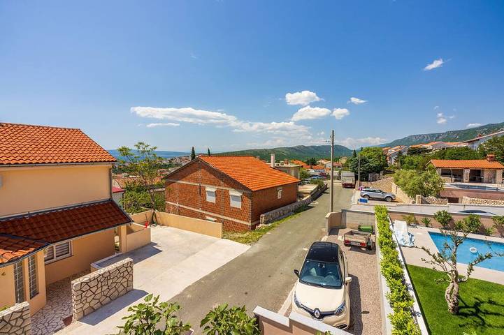 Ferienwohnung für 8 Personen, mit Garten und Terrasse sowie Pool, mit Haustier - 1