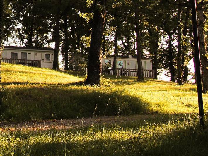 Camping Le Domaine Aramis - Mobilhome 4 personnes - Nature 3 Pièces in Marsan (homonymie), Gers