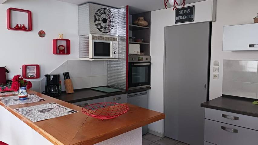 Location de vacances pour 4 personnes, avec jardin à Saint-Doulchard - 3