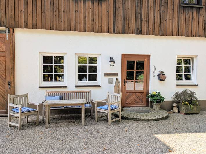 Hel studio-lejlighed, Studio for 2 personer med have in Lüdenscheid, Märkischer Kreis