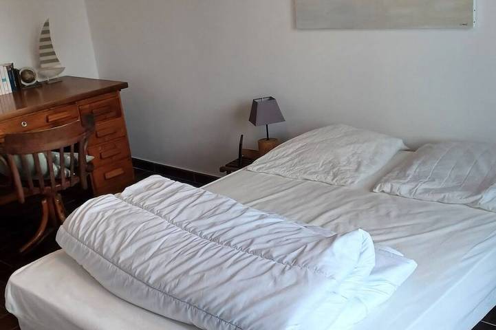 Location de vacances pour 6 personnes, avec terrasse et jardin à Lingreville - 4