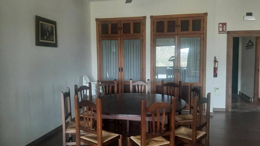 Casa rural para 20 personas, con Terraza y Jardín además de Piscina y Vistas en Coripe - 3