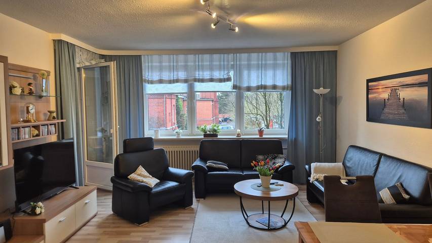 Ferienwohnung für 2 Personen, mit Balkon am Jadebusen