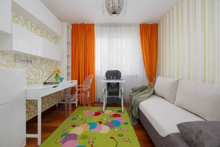 Appartement entier, Spacious Apartment with 2 Bedrooms | Parking | Balcony | Work. in Targówek, Varsovie