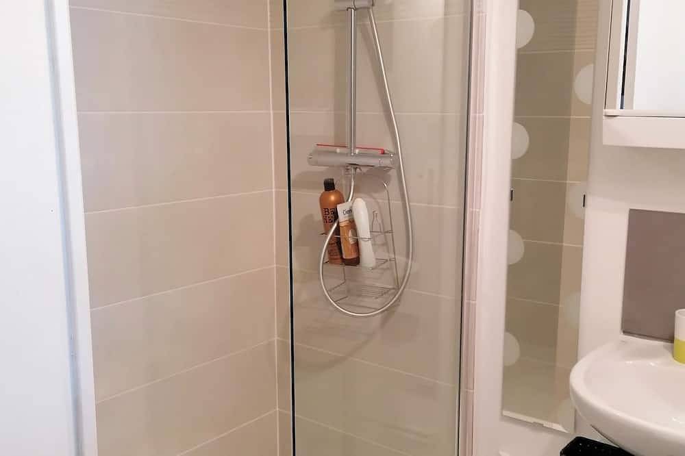 Entire apartment, Le petit nid du Lez\" studio in Prades-le-Lez, Montpellier region