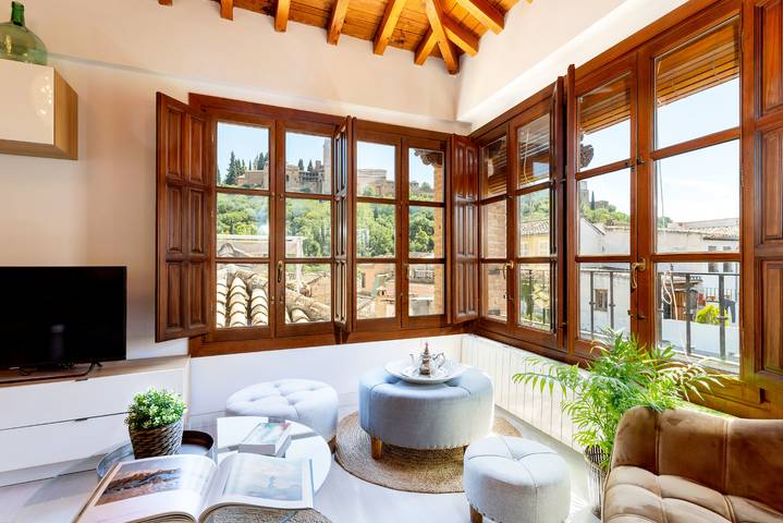 Entire apartment, Genteel Home Mirador de la Victoria in Granada, Granada Province