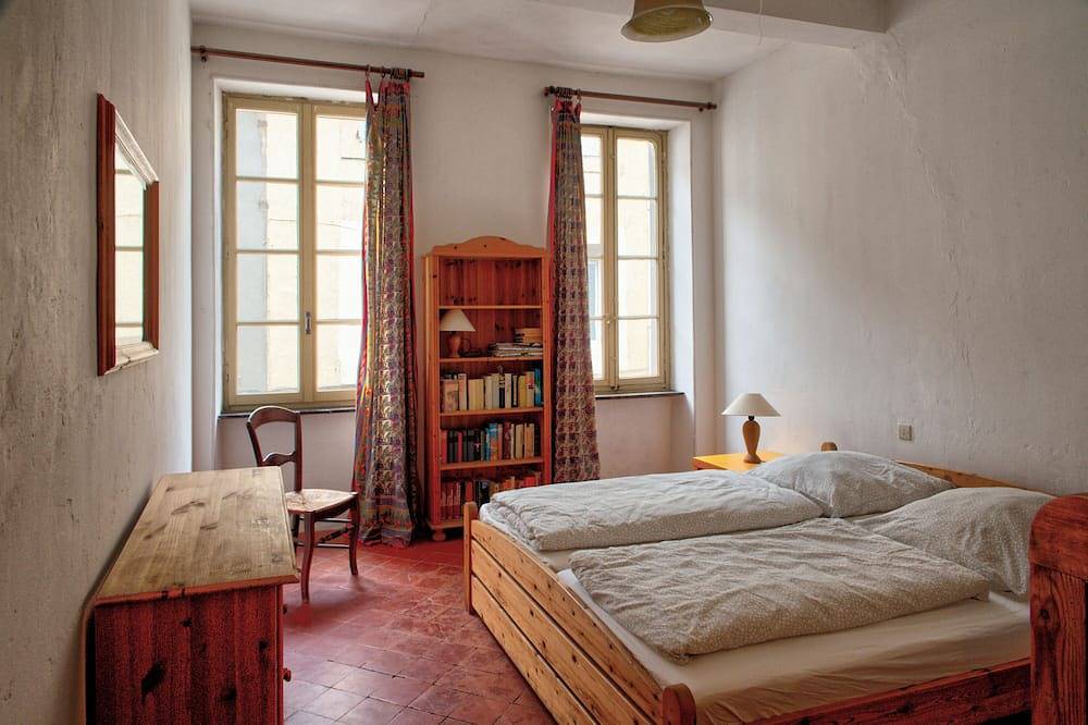 200 años de antigüedad, gran casa con patio romántico in Sigean, Côte d'Améthyste