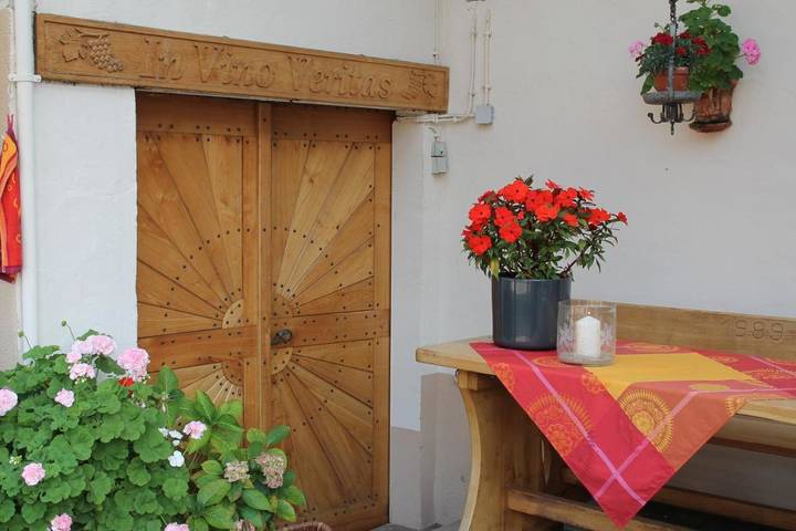 Ferienwohnung für 2 Personen, mit Terrasse und Garten sowie Ausblick