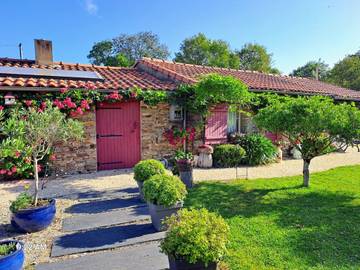 Cottage for 3 People in Chaumes-en-Retz, Saint-Nazaire region, Photo 1