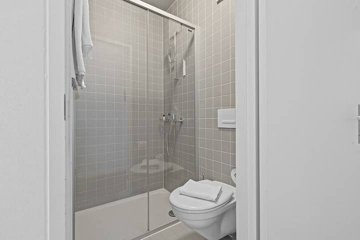 Chaleureuse chambre simple au coeur de Sierre in Sierre, Région de Sion-Sierre