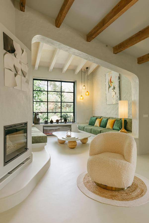 Location de vacances pour 9 personnes, avec jardin ainsi que vue et piscine, adapté aux familles à Ferreries - 4