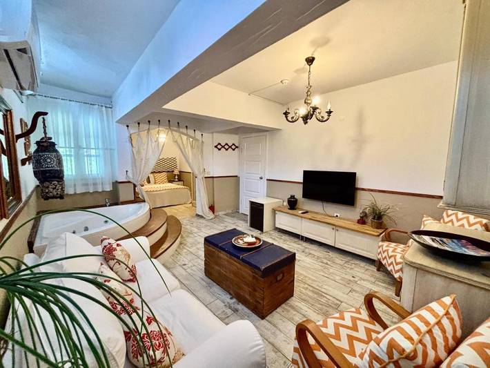 Hotel für 2 Personen, mit Ausblick und Garten sowie Balkon - 1