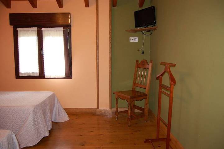House For 5 People 5 Minutes From The Beach in Ribadedeva, Côte Cantabrique
