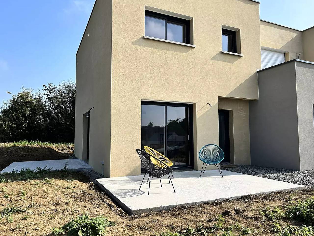 354 - Maison neuve en plein cœur de Plévenon. in Plévenon, Région de Dinan