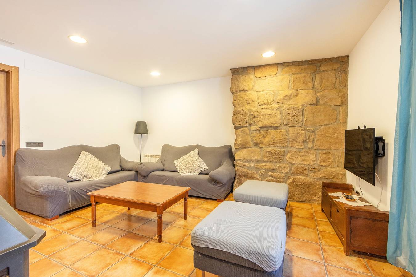 Casa de vacaciones 'El Puig De Fonollet' con vistas a la montaña, Wi-Fi y aire acondicionado in Puigreig, Provincia de Barcelona