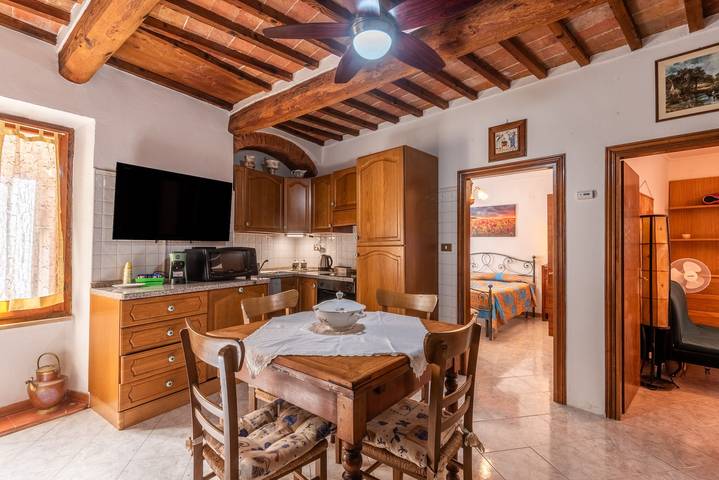 Hel lägenhet, Apartment 'Sotto Gli Archi' with Mountain View in Civitella Paganico, Grosseto provins