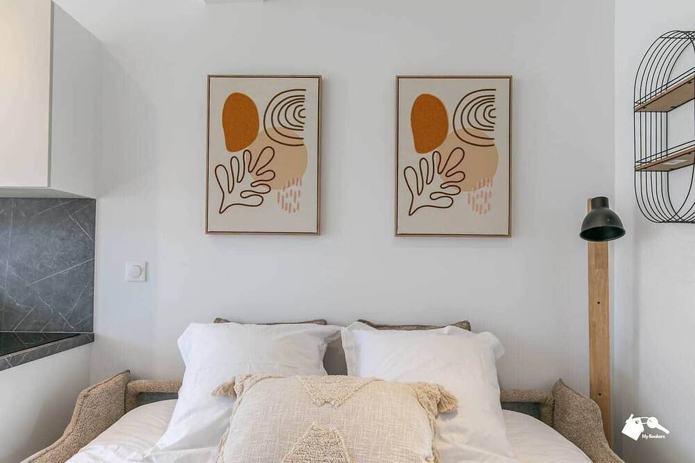 Entire apartment, Mba - Diderot 3 - Splendid Apartment in Montreuil, Seine-Saint-Denis