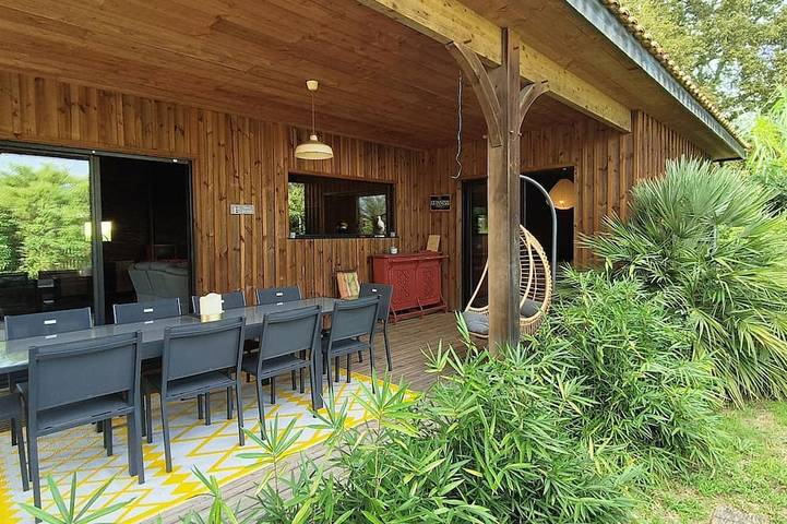 Villa pour 9 personnes, avec jardin et terrasse - 1