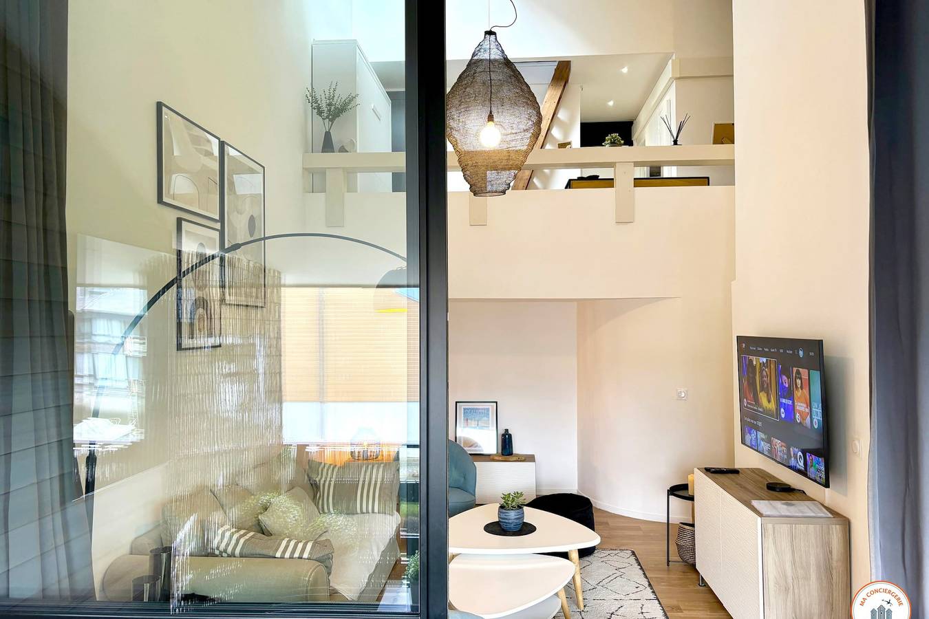 Appartement entier, ⚪ Le White Pearl - Terrasse, Vue Marina in Deauville, Région de Lisieux