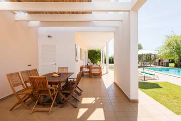 Villa in Santa Eulària des Riu, Ibiza Osten für 10 