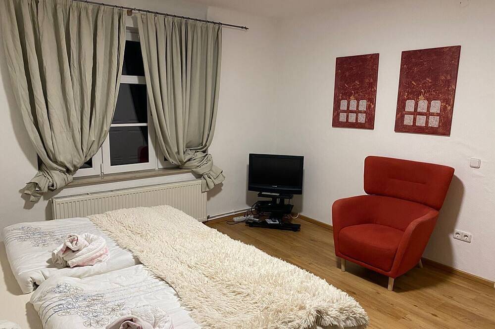 Gemütliche Ferienunterkunft in Falkensee nähe Bahnhof in Falkensee, Havelland