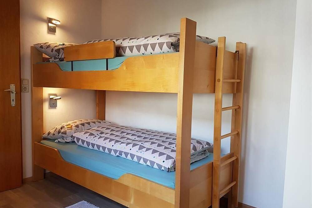 Ganze Wohnung, Vey'ne Ferienwohnung - Vey'nes Ferienhaus & Vey'ne Ferienwohnung in Ehrenberg, Rhön-Hessen
