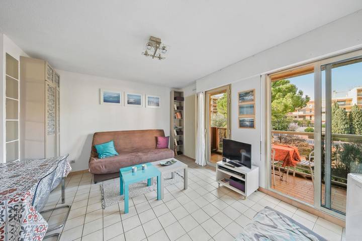 Ferienwohnung für 4 Personen, mit Balkon und Pool - 1