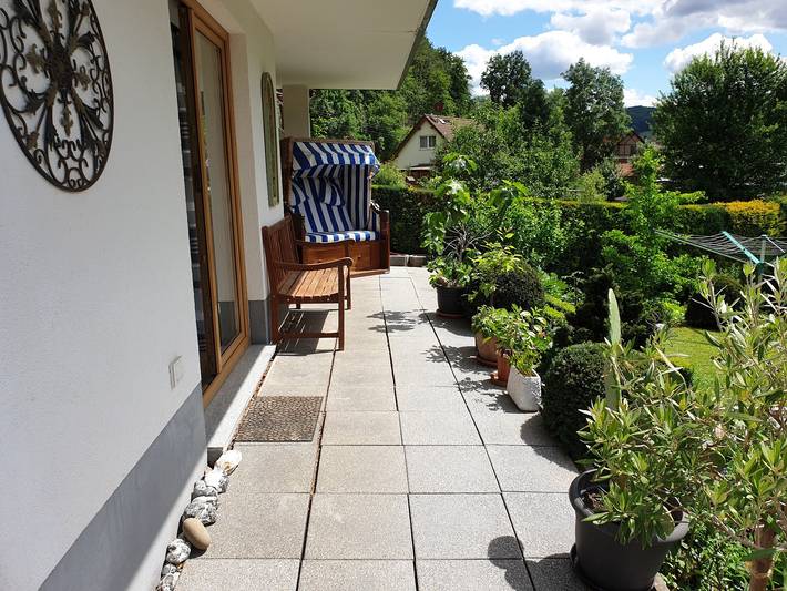 Ganze Ferienwohnung, Zum Himmelreich Ferienwohnung - Zum Himmelreich (Fw mit Wohn-/Schlafraum, Schlafraum, Küche, Wc, Du, Kamin, Garten) in Wartburg, Wutha-Farnroda