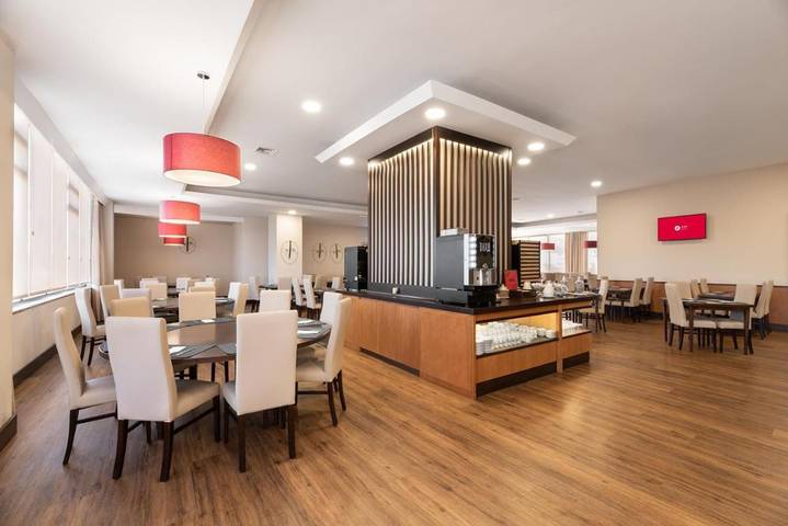 Hôtel pour 3 personnes, avec piscine et sauna ainsi que vue et jardin à Bragança - 3