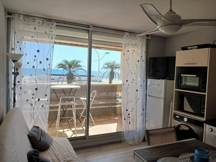 Gîte pour 6 personnes, avec Terrasse dans Canet-Plage - 2