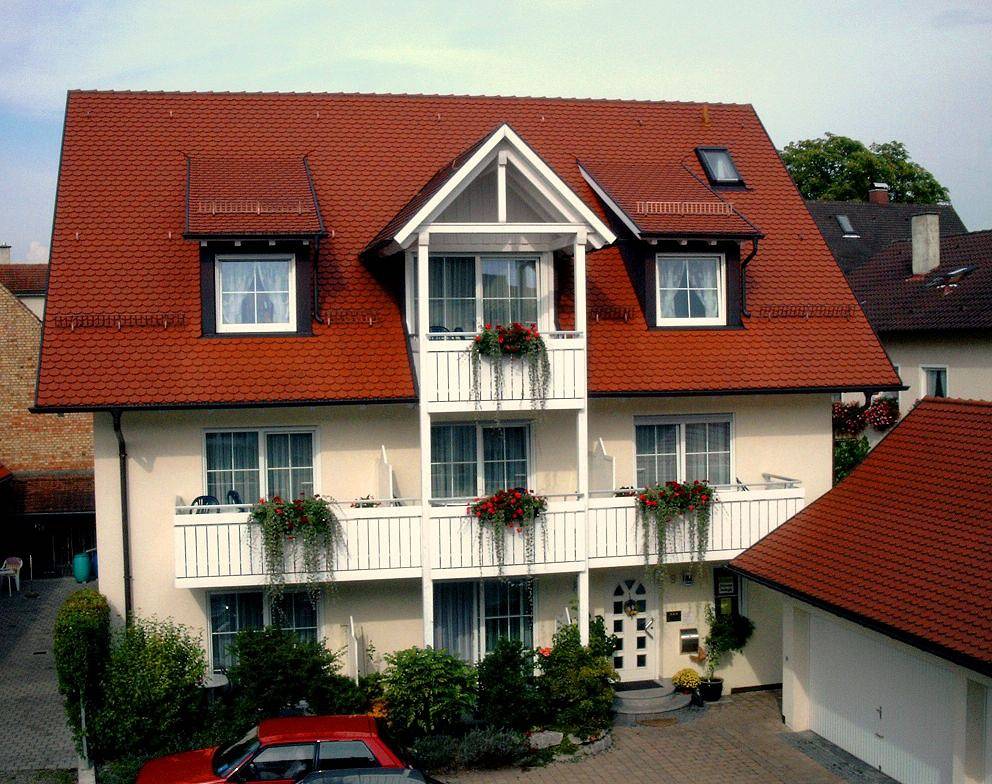 Hotel Im Winkel - Doppelzimmer mit Balkon oder Terrasse für 1-2 Personen in Langenargen, Obersee (Bodensee)