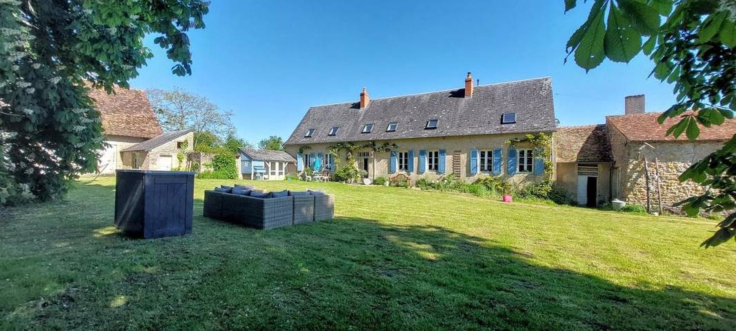 Chambre d’hôte pour 2 personnes, avec jardin ainsi que terrasse et vue à Limanton