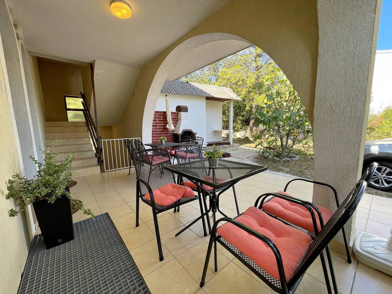 Ganze Wohnung, Apartment Brebric - 540 m vom Meer entfernt, Haustiere wilkommen, Grill, Terrasse in Silo (Krk), Krk