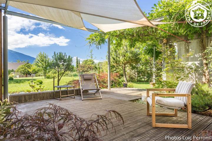 Gîte pour 2 personnes, avec vue et jardin à Mercury - 2