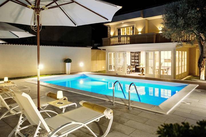 Chambre d’hôte pour 2 personnes, avec jardin ainsi que vue et piscine