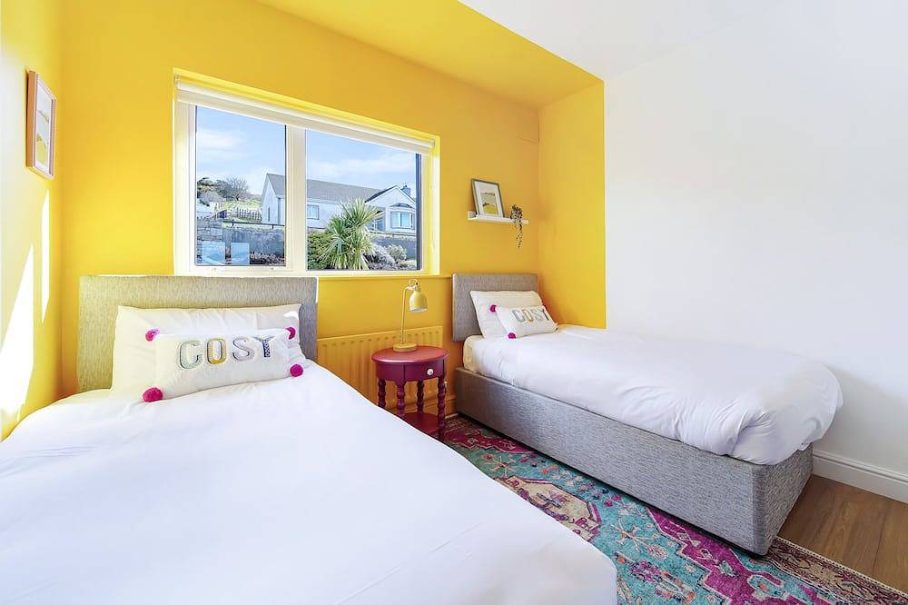 Fresh & Stylish | Ocean View | Donegal Town & Bay in Donegal, County Donegal