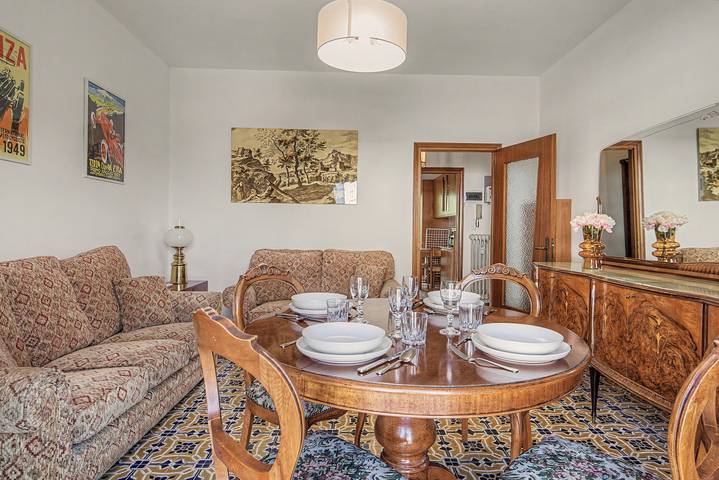 Hel lägenhet, Apartment 'Aurora Alta' with Balcony, Wi-Fi and Air Conditioning in Maslianico, Como provins