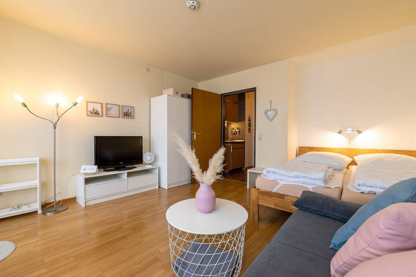 Ganze Wohnung, 1-Zimmer-Apartment (Typ 1) in Immenstaad am Bodensee, Region Bodensee-Oberschwaben