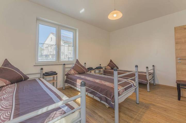 Ganze Wohnung, Gemütliches Apartment mit Schlafmöglichkeiten für bis zu 6 Gäste in Ebersheim (Mainz), Mainz
