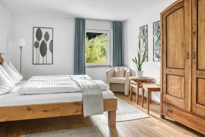 Ferienwohnung für 4 Personen, mit Ausblick und Garten in Irrsee - 2
